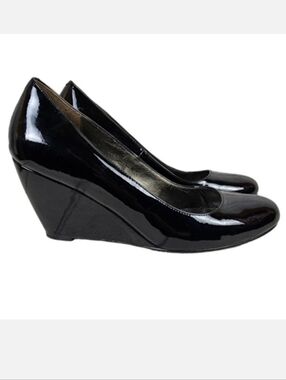 Cole Haan Patent Leather Wedge Heel Round Toe Nike Air Black Size 8 1/2B